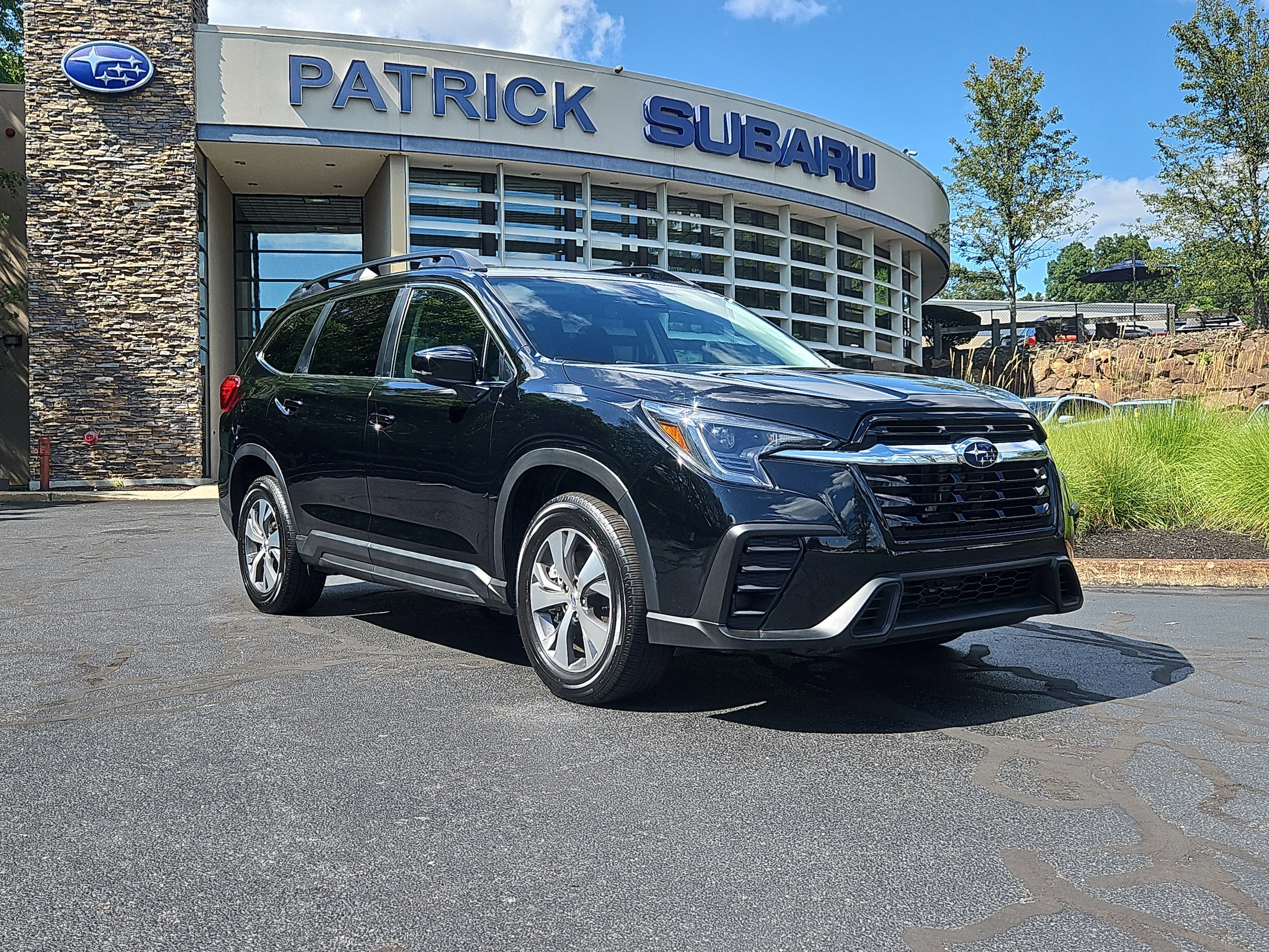 used 2024 Subaru Ascent car, priced at $35,990