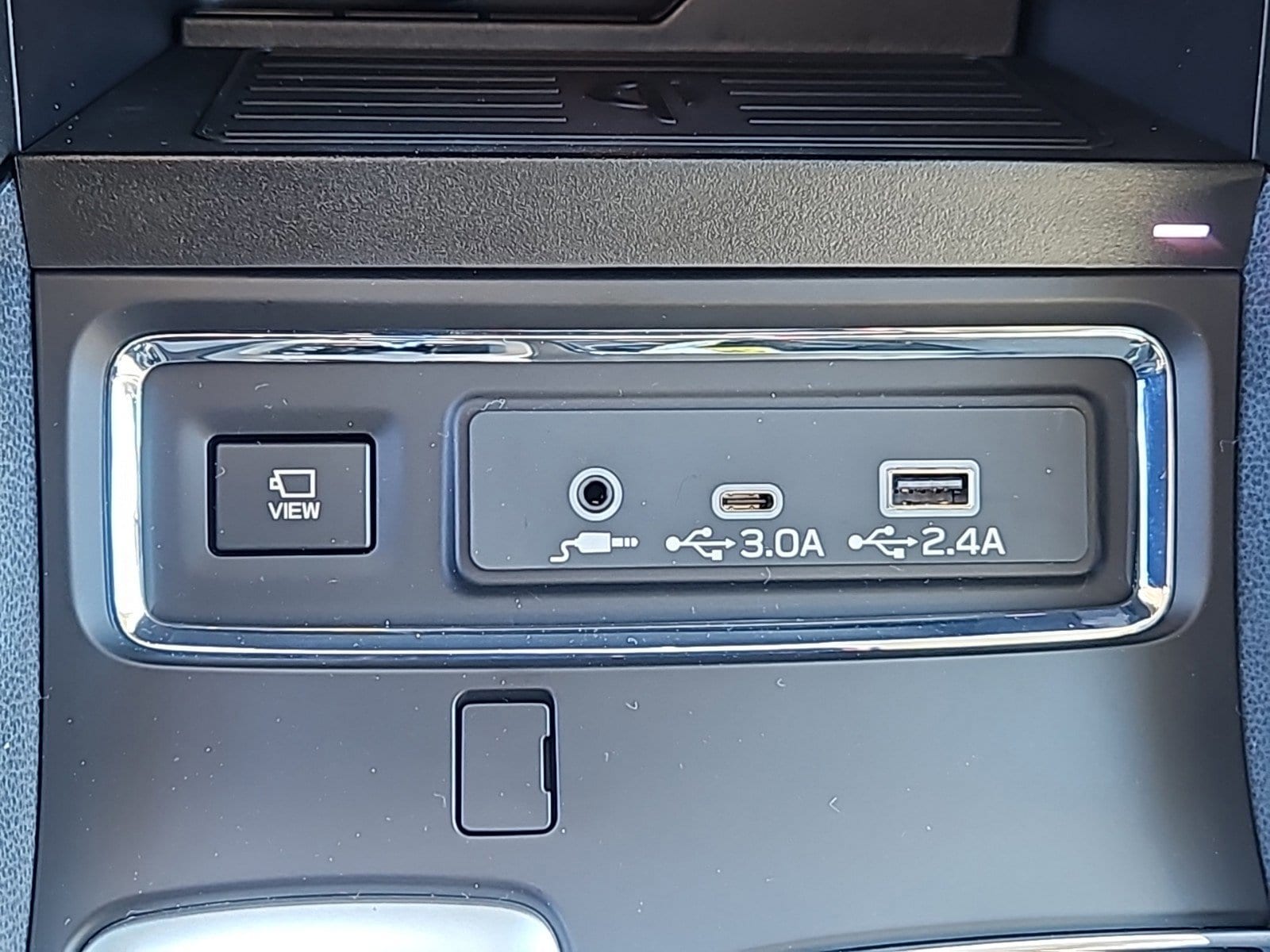 new 2025 Subaru Ascent car, priced at $47,221