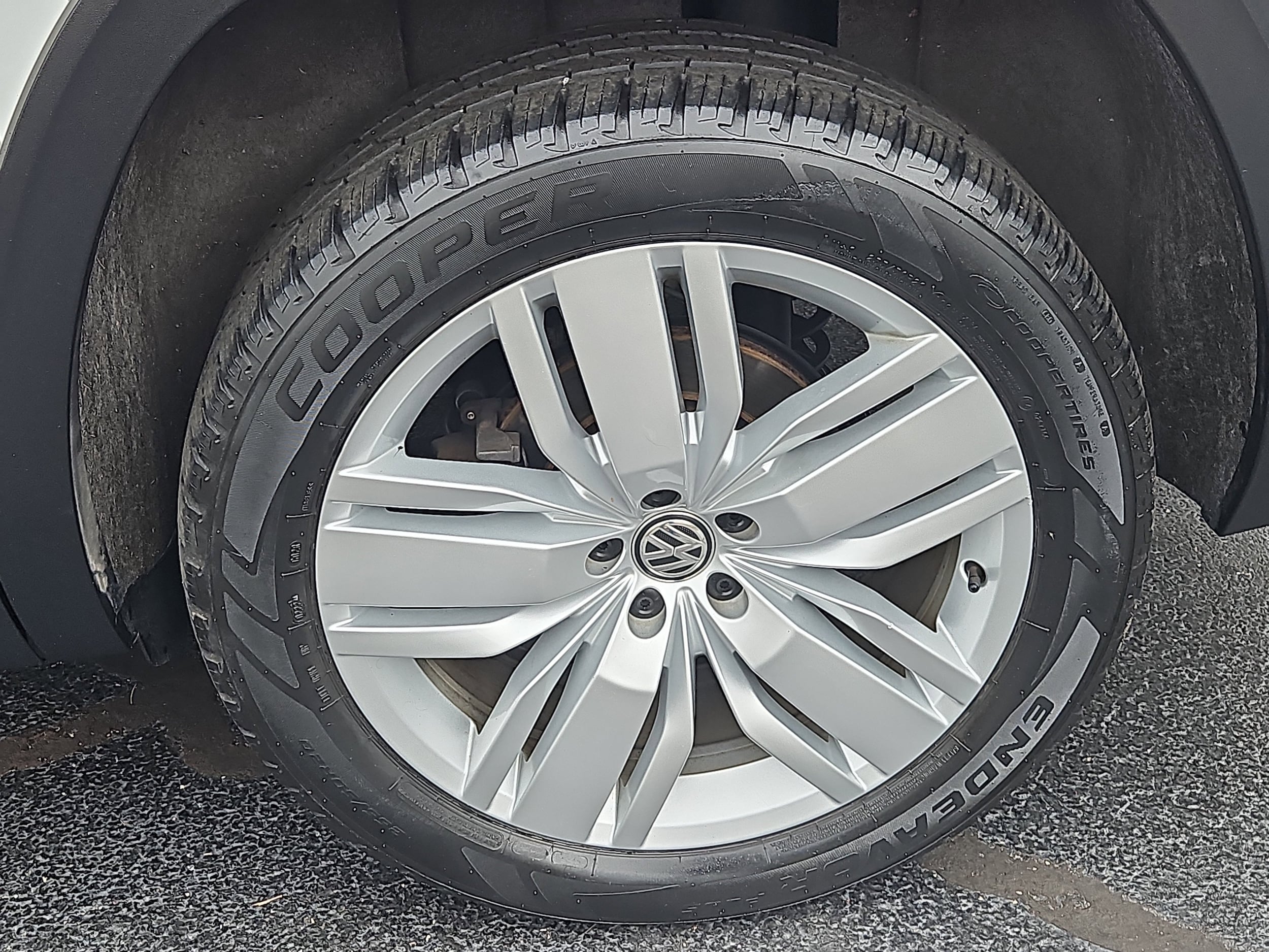 used 2019 Volkswagen Atlas car, priced at $20,990