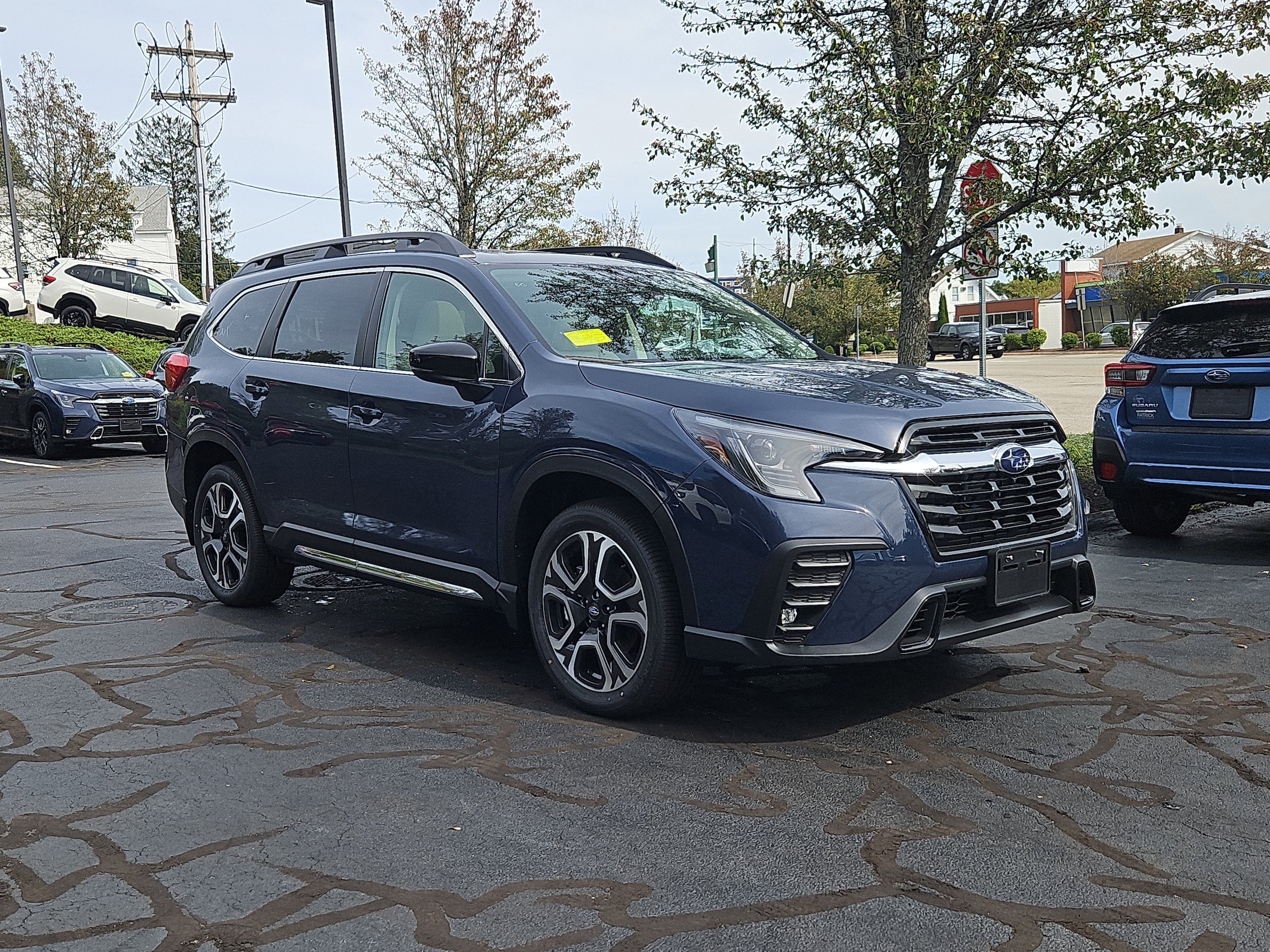 new 2025 Subaru Ascent car, priced at $47,041