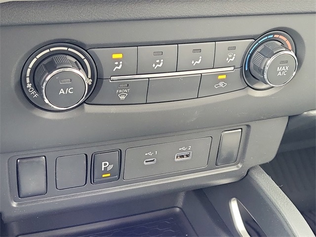 used 2025 Nissan Frontier car, priced at $37,580