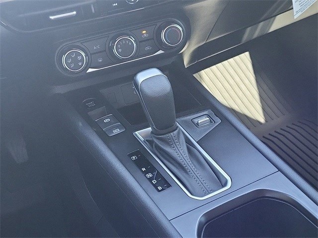 new 2025 Nissan Kicks car, priced at $25,595