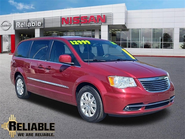 used 2014 Chrysler Town & Country car, priced at $11,999