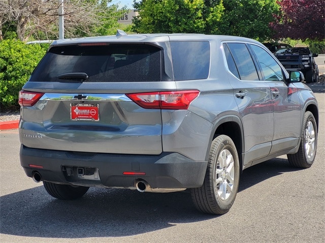 used 2021 Chevrolet Traverse car, priced at $19,350