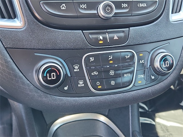 used 2020 Chevrolet Malibu car, priced at $17,123
