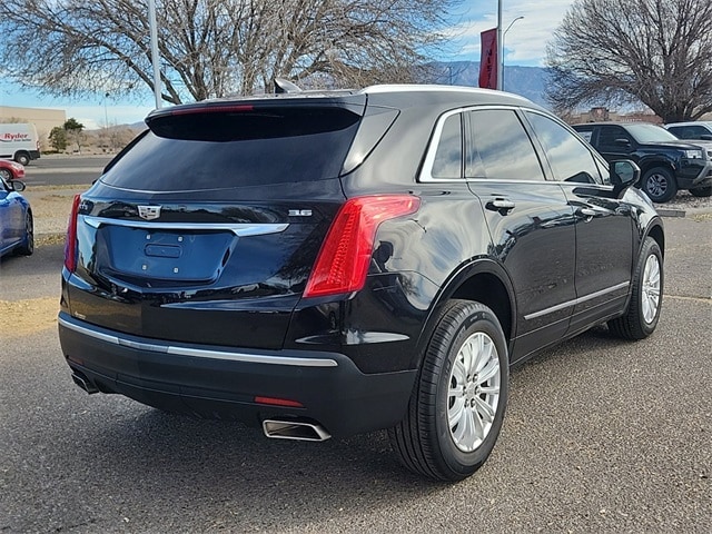 used 2018 Cadillac XT5 car, priced at $18,999