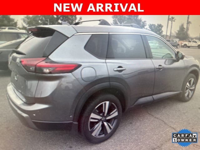 used 2024 Nissan Rogue car, priced at $32,699