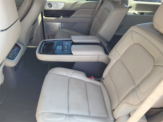 used 2019 Lincoln Navigator car, priced at $33,999