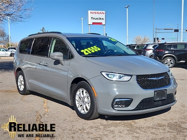 used 2022 Chrysler Pacifica car, priced at $25,000