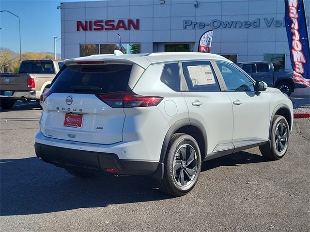 used 2025 Nissan Rogue car, priced at $37,065