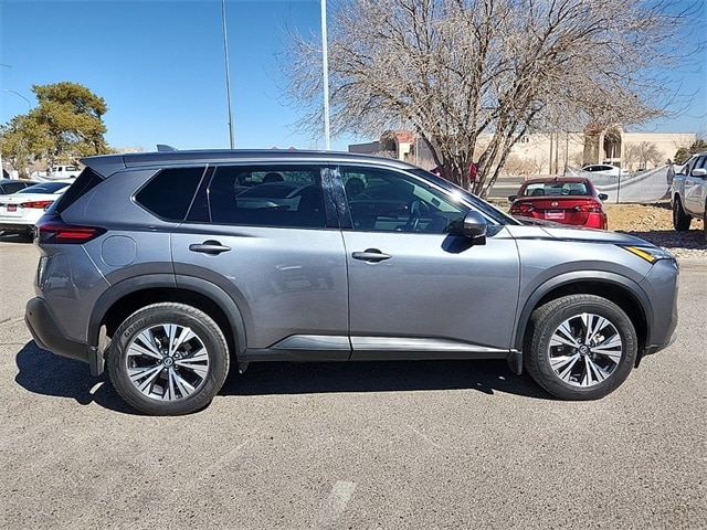 used 2021 Nissan Rogue car, priced at $20,624