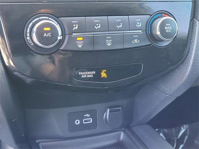 used 2020 Nissan Rogue car, priced at $19,892