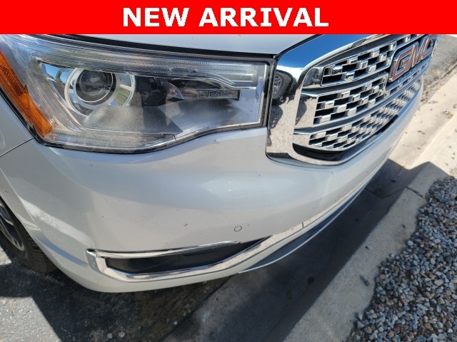 used 2019 GMC Acadia car, priced at $23,055
