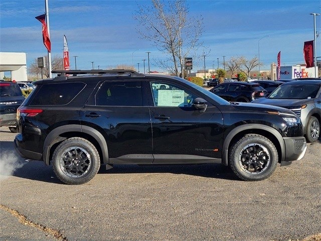 new 2025 Nissan Pathfinder car, priced at $45,650