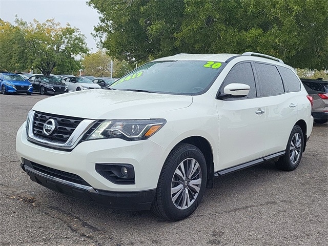 used 2020 Nissan Pathfinder car, priced at $20,999