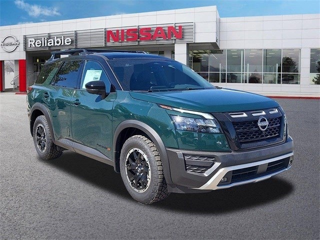 new 2024 Nissan Pathfinder car, priced at $45,405