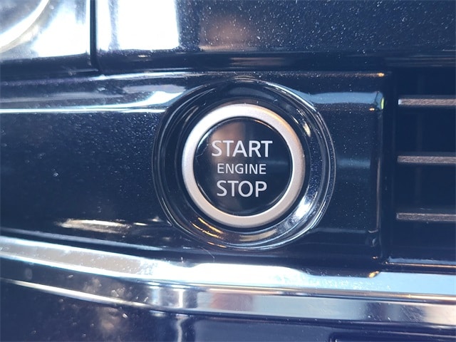 used 2024 Nissan Pathfinder car, priced at $39,997