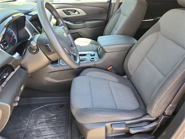 used 2021 Chevrolet Traverse car, priced at $22,455