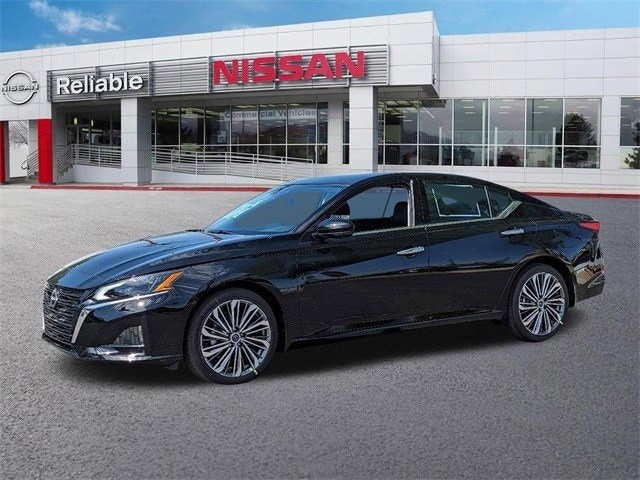 used 2023 Nissan Altima car, priced at $36,285