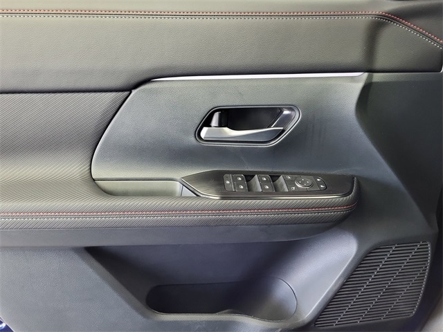 used 2025 Nissan Kicks car, priced at $29,885