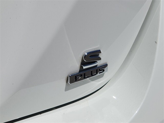used 2022 Nissan Leaf car, priced at $17,555