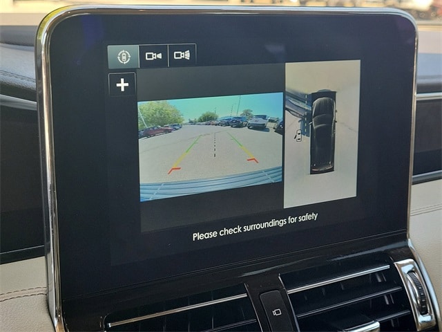 used 2019 Lincoln Navigator car, priced at $33,999