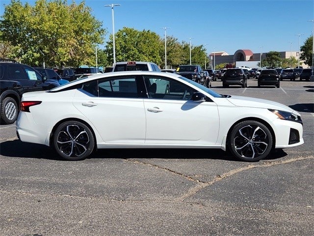 used 2024 Nissan Altima car