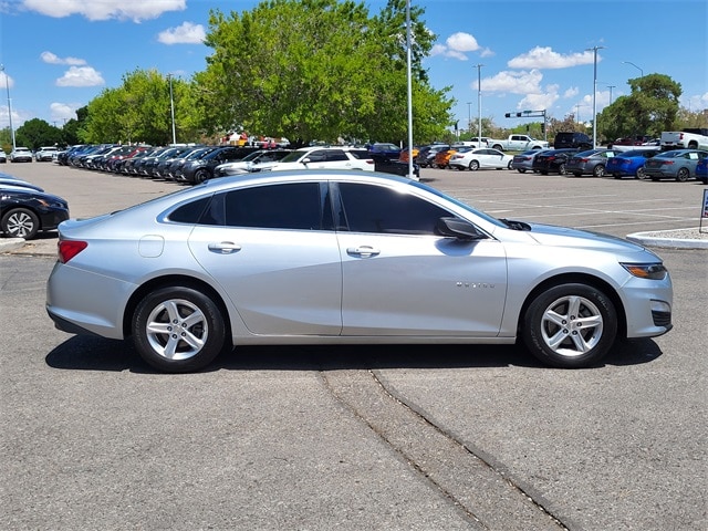 used 2020 Chevrolet Malibu car, priced at $16,114