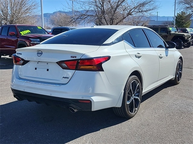 used 2023 Nissan Altima car, priced at $25,999