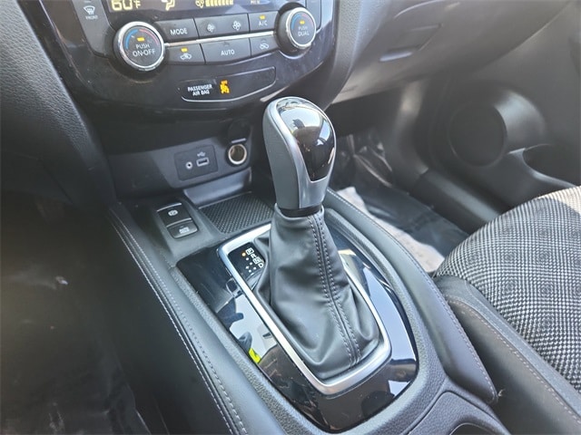 used 2020 Nissan Rogue Sport car, priced at $18,995