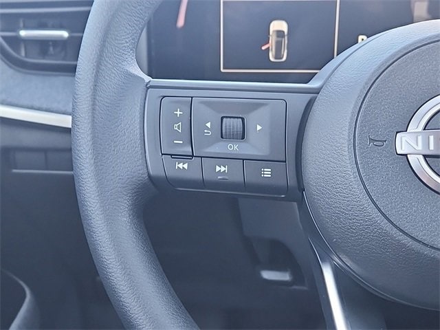 new 2025 Nissan Kicks car, priced at $27,180