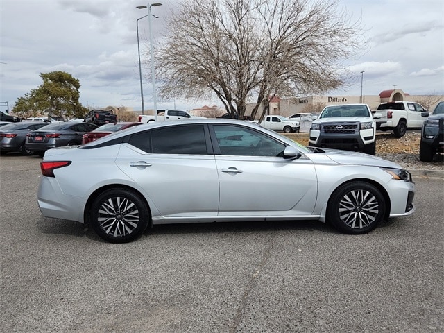 used 2023 Nissan Altima car, priced at $22,685