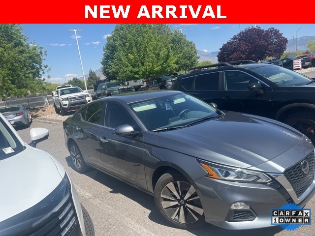 used 2022 Nissan Altima car, priced at $23,599