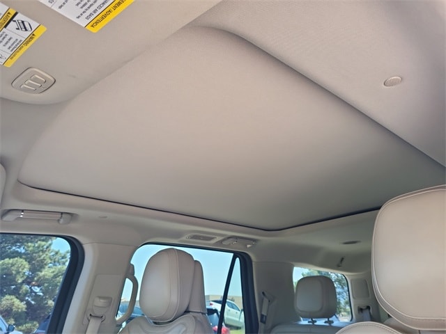 used 2019 Lincoln Navigator car, priced at $33,999