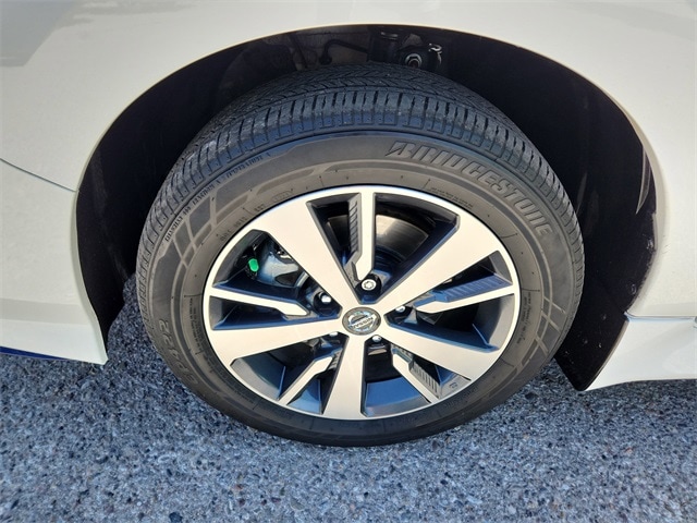 used 2022 Nissan Leaf car, priced at $17,555
