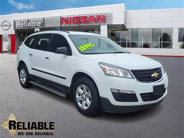 used 2017 Chevrolet Traverse car, priced at $18,555