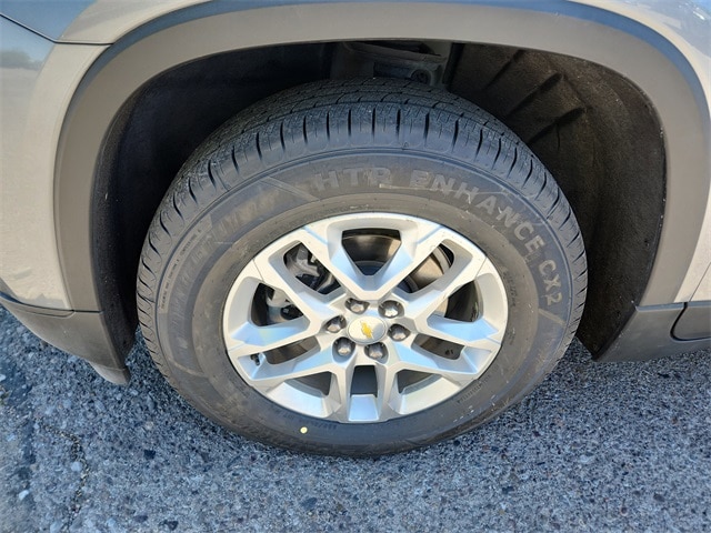 used 2021 Chevrolet Traverse car, priced at $22,455