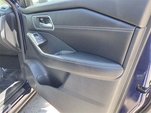used 2024 Nissan Rogue car, priced at $34,443