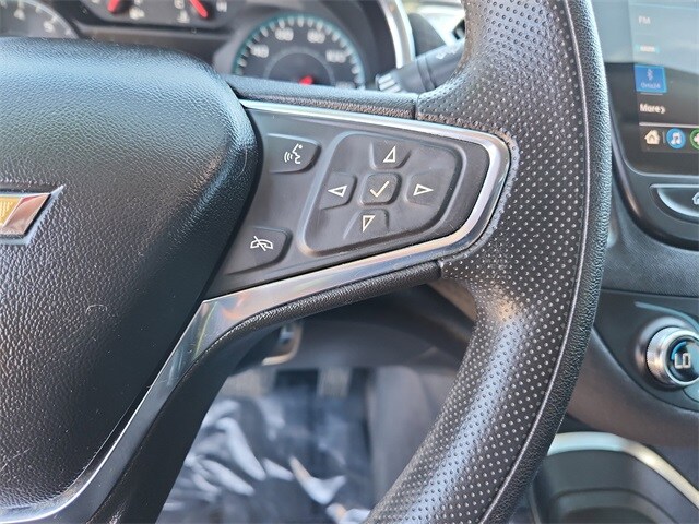 used 2020 Chevrolet Malibu car, priced at $17,123
