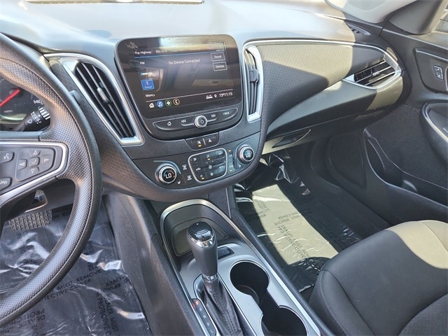 used 2020 Chevrolet Malibu car, priced at $17,123