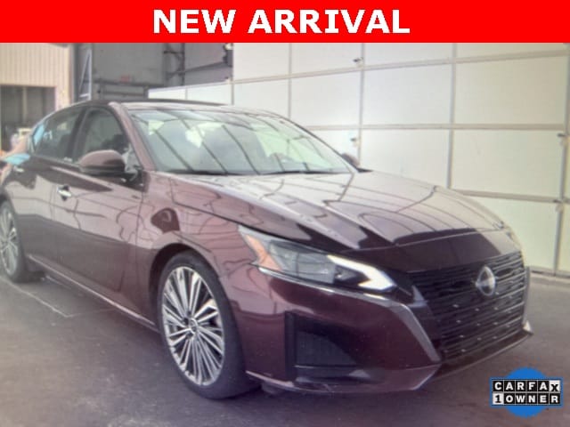 used 2023 Nissan Altima car, priced at $25,377
