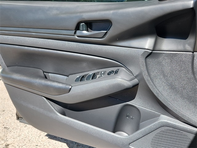 used 2023 Nissan Altima car, priced at $22,910