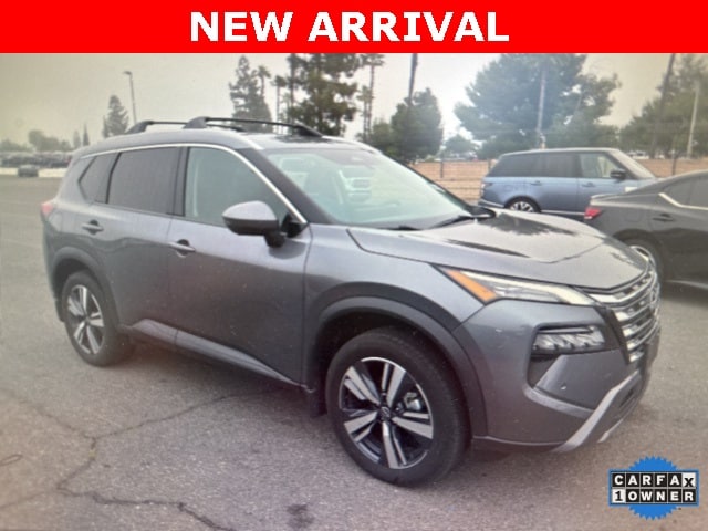 used 2024 Nissan Rogue car, priced at $32,699