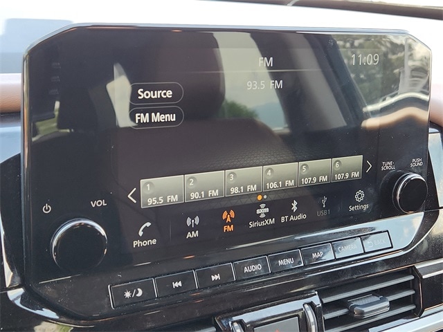 used 2024 Nissan Pathfinder car, priced at $49,293