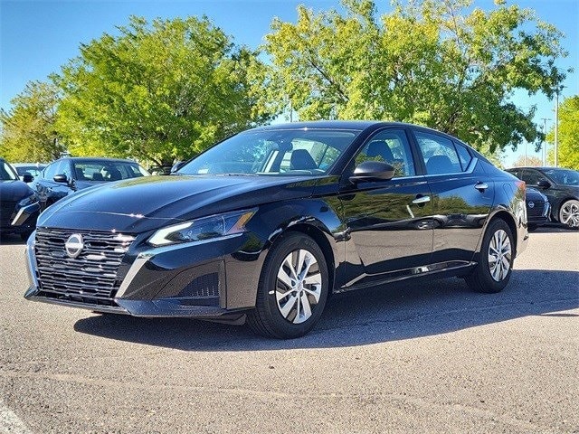 used 2025 Nissan Altima car, priced at $27,505