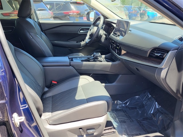 used 2024 Nissan Rogue car, priced at $34,443