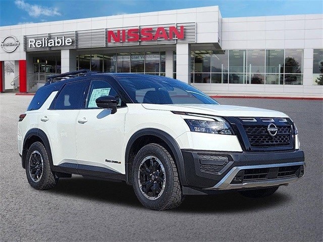 new 2024 Nissan Pathfinder car, priced at $45,830