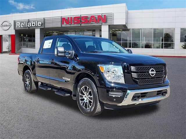 used 2024 Nissan Titan car, priced at $55,420