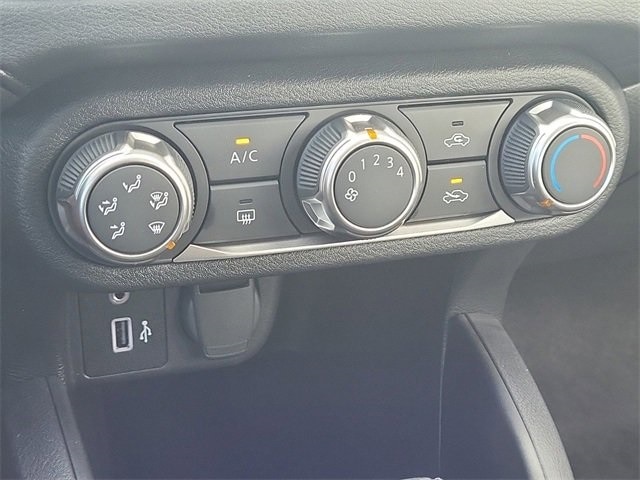 new 2025 Nissan Versa car, priced at $22,035