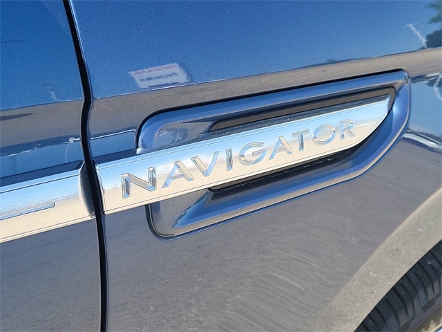 used 2019 Lincoln Navigator car, priced at $33,999